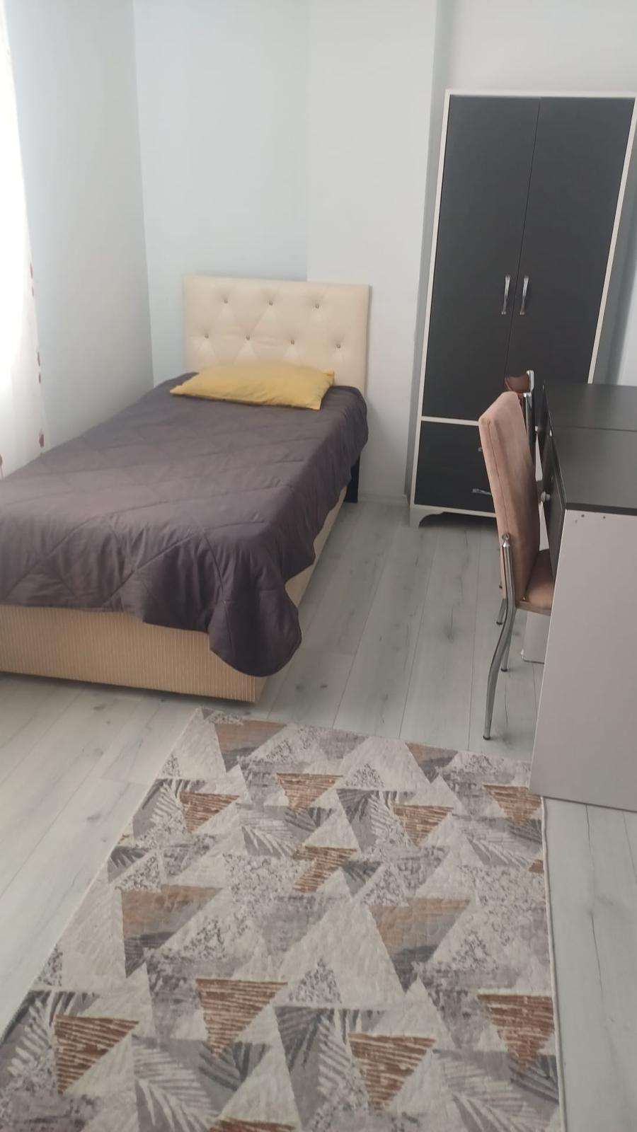 Yılmaz Erkek Apart - 1